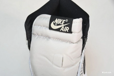 DZ5485-052 AIR HIGH OG 1 NIKE “Elephant” JORDAN 0816